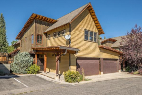 Essentia Townhome 145A